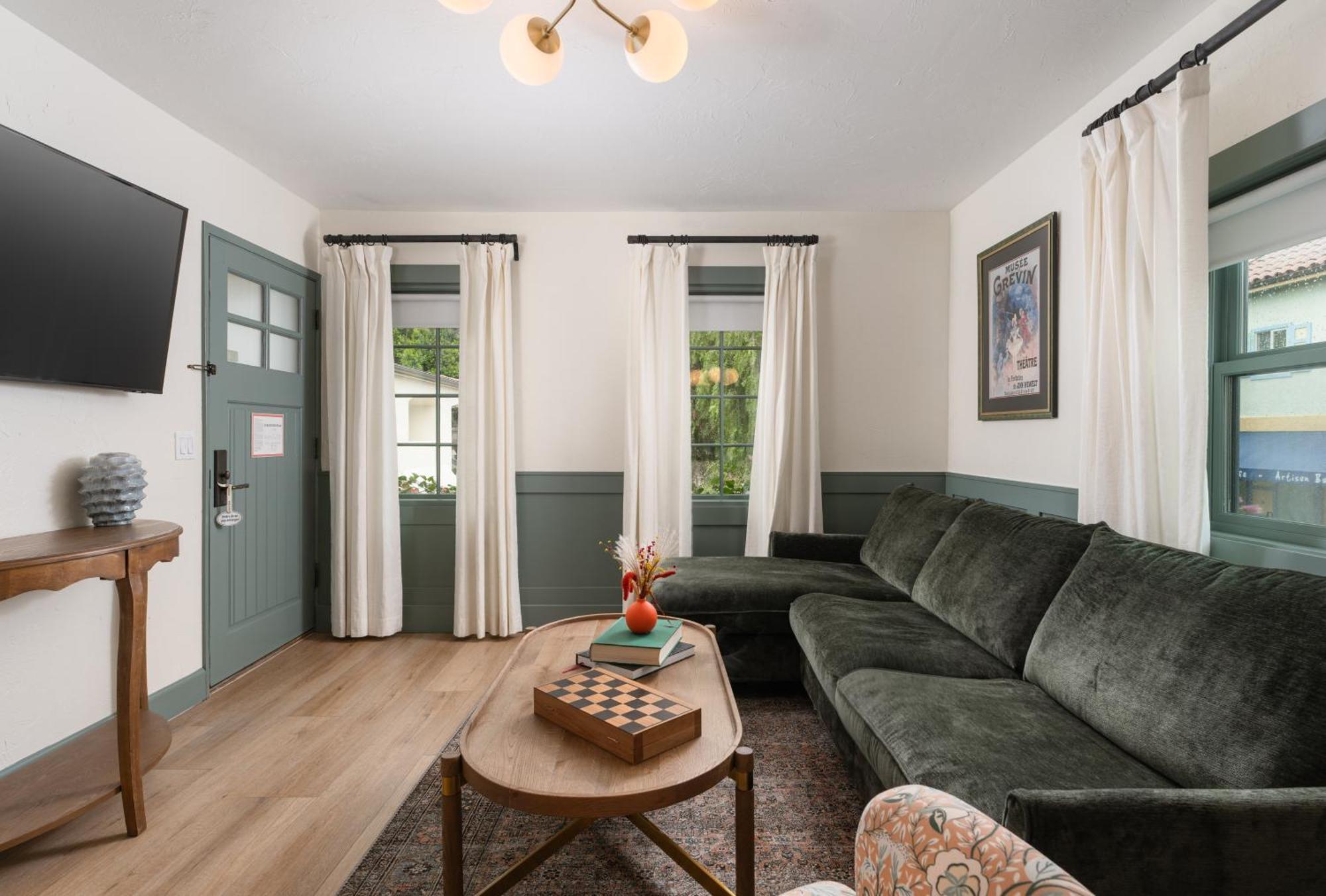 Bed and Breakfast Petit Soleil - Bed, Breakfast And Bar San Luis Obispo Exterior foto
