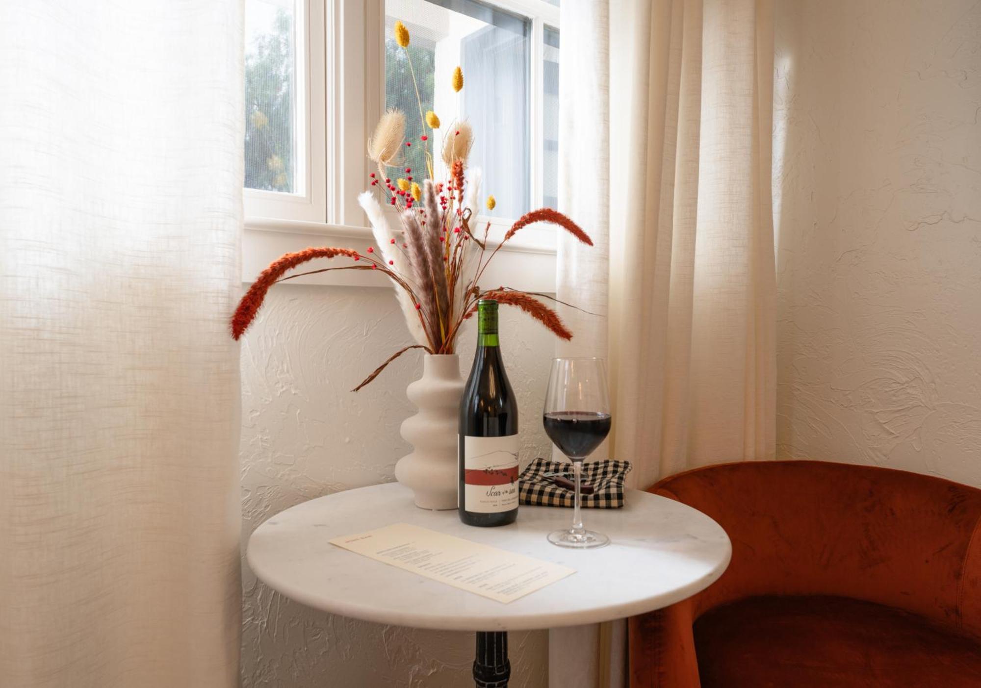 Bed and Breakfast Petit Soleil - Bed, Breakfast And Bar San Luis Obispo Exterior foto