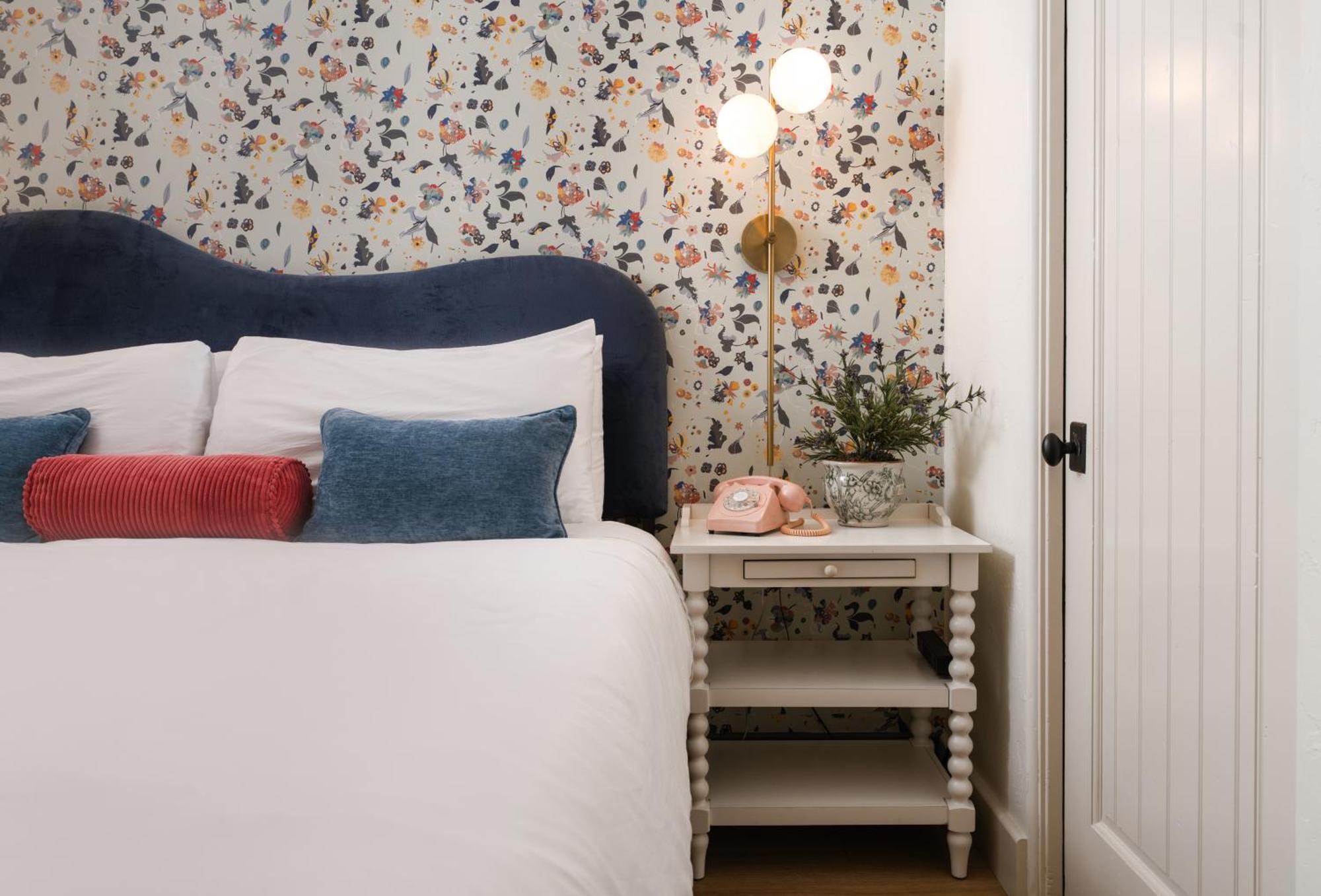 Bed and Breakfast Petit Soleil - Bed, Breakfast And Bar San Luis Obispo Exterior foto